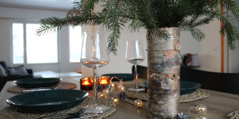 Hitta julklappsmaterial i din skog